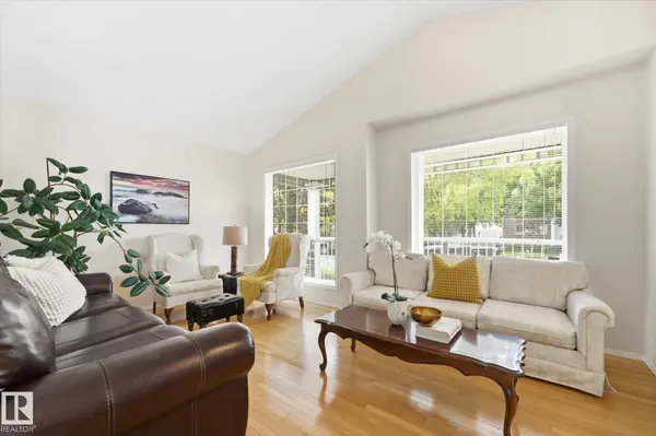 1709 TURVEY BEND BN NW, Edmonton, AB T6R 2W7