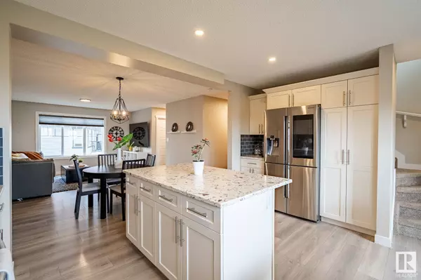 #43 165 CY BECKER BV NW, Edmonton, AB T5Y 6M1