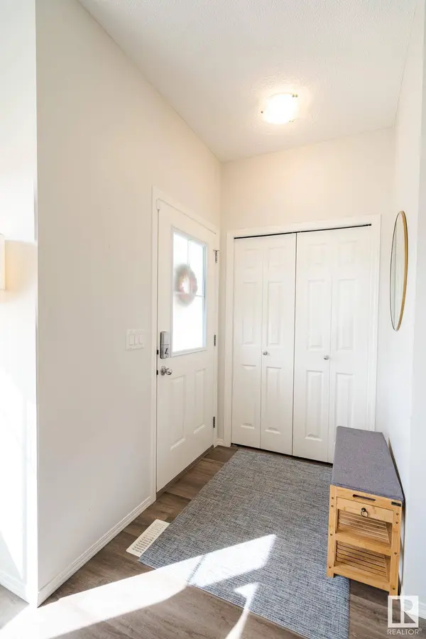 1274 SANDSTONE BV, Sherwood Park, AB T8H 1B2