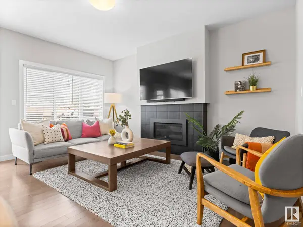 623 41 ST SW, Edmonton, AB T6X 2J2