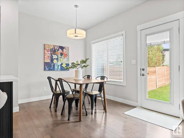 623 41 ST SW, Edmonton, AB T6X 2J2