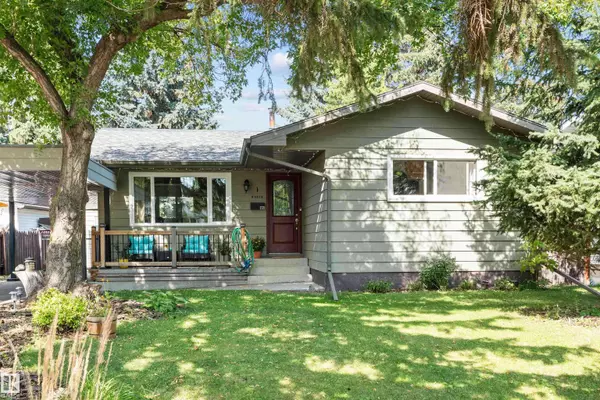 1 ROBIN ST, Sherwood Park, AB T8A 0G6