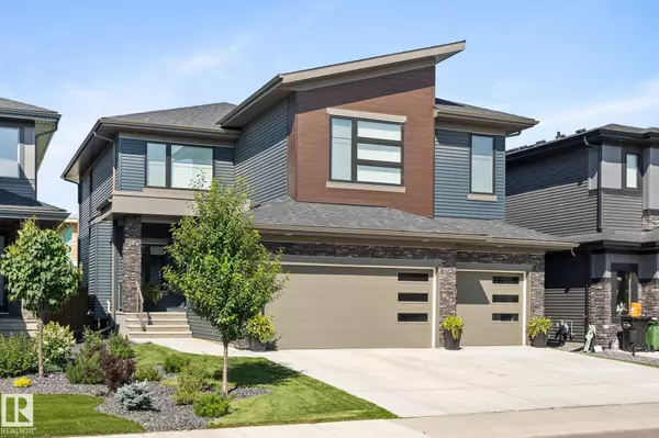 6828 KNOX LO SW, Edmonton, AB T6W 4R3