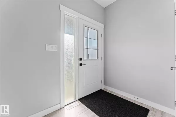 3510 48 AV, Beaumont, AB T4X 2C4