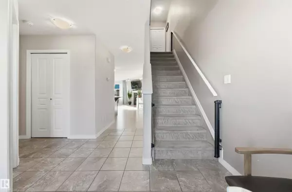 2357 ASPEN TR, Sherwood Park, AB T8H 0G3