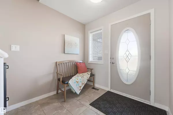 2357 ASPEN TR, Sherwood Park, AB T8H 0G3