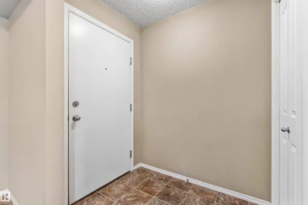 #225 270 MCCONACHIE DR NW, Edmonton, AB T5Y 3N4