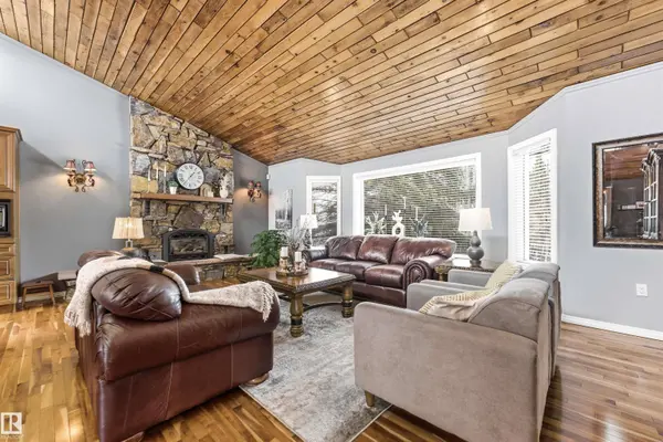 #49 23045 TWP ROAD 514, Rural Strathcona County, AB T8B 1K9