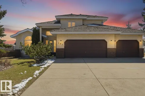 284 ESTATE DR, Sherwood Park, AB T8B 1L6