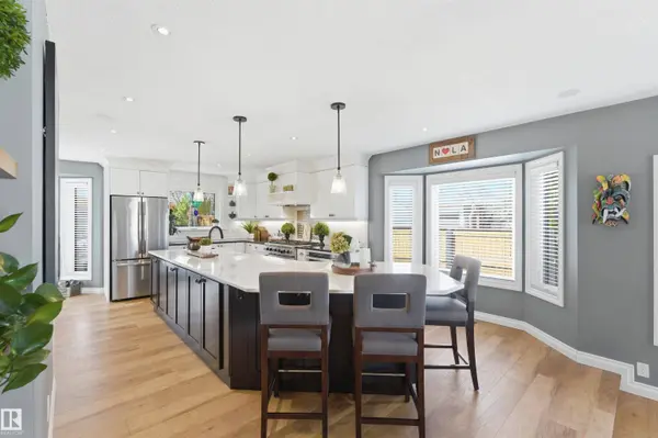 35 HIGHLAND WY, Sherwood Park, AB T8A 5C6
