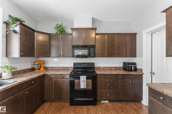 #119 41 SUMMERWOOD BV, Sherwood Park, AB T8H 0C8