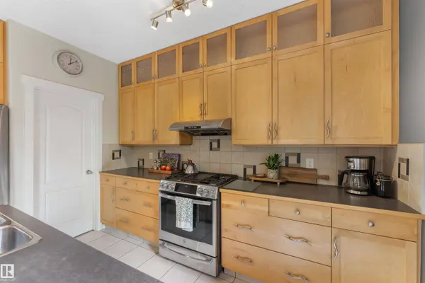 145 CORNWALL RD, Sherwood Park, AB T8H 2L9