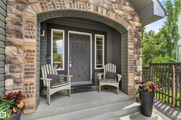 145 CORNWALL RD, Sherwood Park, AB T8H 2L9