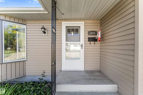878 COTTONWOOD AV, Sherwood Park, AB T8A 1Z2