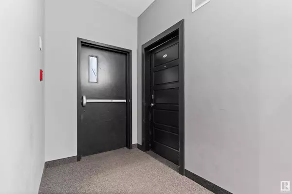 #303 14808 125 ST NW, Edmonton, AB T5X 0G1