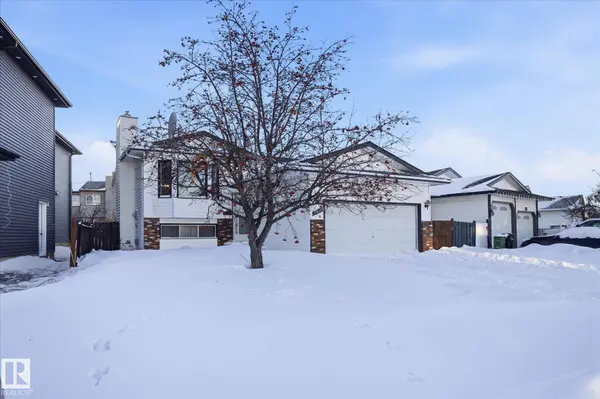 17816 94 ST NW, Edmonton, AB T5Z 2G9