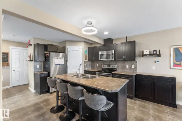 21818 99A AV NW, Edmonton, AB T5T 4T2