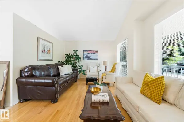 1709 TURVEY BEND BN NW, Edmonton, AB T6R 2W7