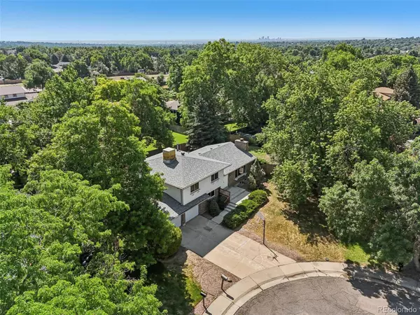 7862 W 84th CT, Arvada, CO 80005