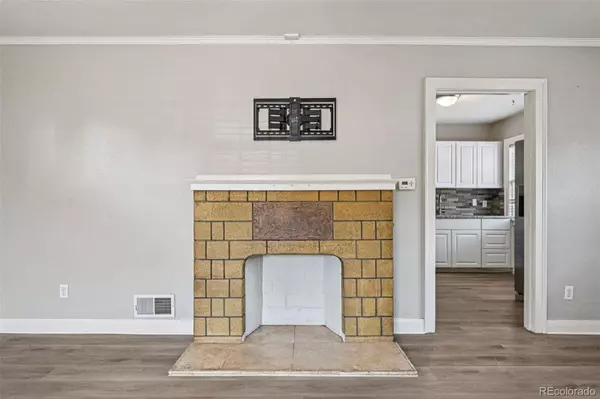 3625 S Elati ST, Englewood, CO 80110