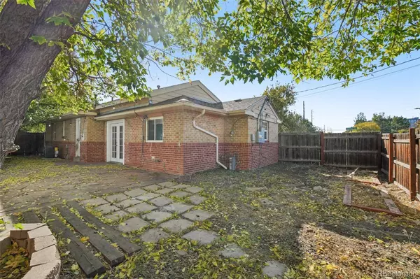 1396 Fulton ST, Aurora, CO 80010