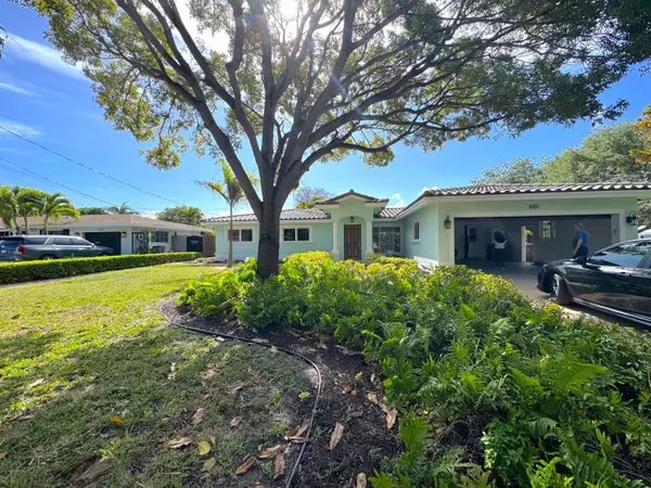 1001 SE 12th TER, Deerfield Beach, FL 33441