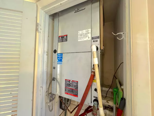 5300 Washington ST I105, Hollywood, FL 33021