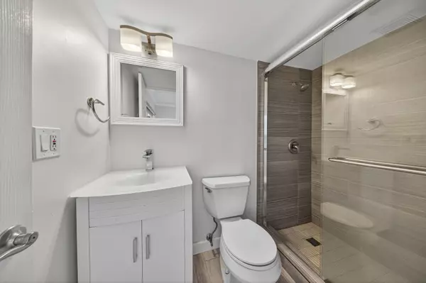 3220 Bayview DR 115, Fort Lauderdale, FL 33306