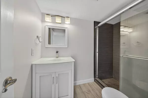 3220 Bayview DR 115, Fort Lauderdale, FL 33306