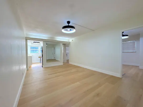 2815 NE 33rd AVE #106, Fort Lauderdale, FL 33308