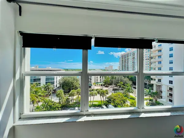 2555 NE 11th ST #809, Fort Lauderdale, FL 33304