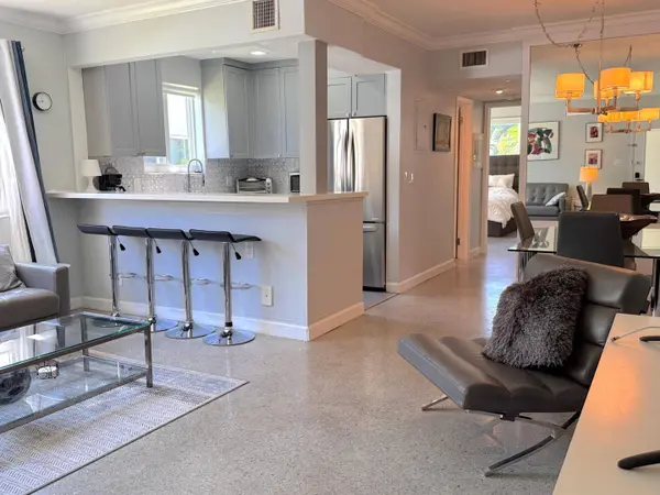 624 Antioch AVE #6, Fort Lauderdale, FL 33304