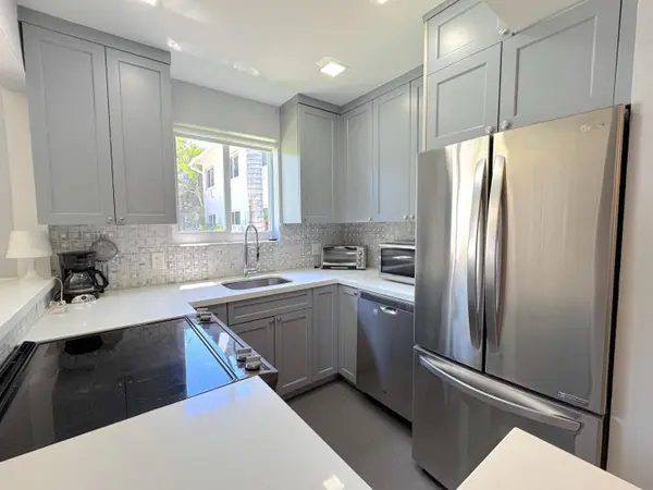 624 Antioch AVE #6, Fort Lauderdale, FL 33304