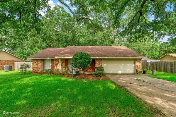 211 Harvest Lane, Haughton, LA 71037