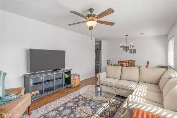 1913 Christine Avenue, Bossier City, LA 71112