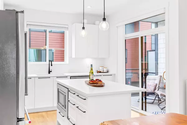 19897 75a AVE #18, Langley, BC V2Y 3S2