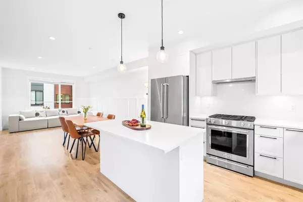 19897 75a AVE #18, Langley, BC V2Y 3S2