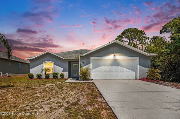 2857 Foxglove AVE SW, Palm Bay, FL 32908