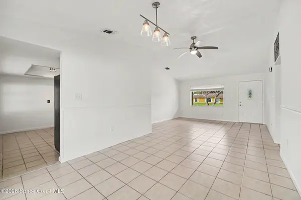 448 Americana BLVD NW, Palm Bay, FL 32907