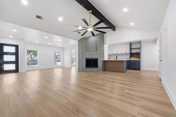 9622 Clanton ST, Houston, TX 77080