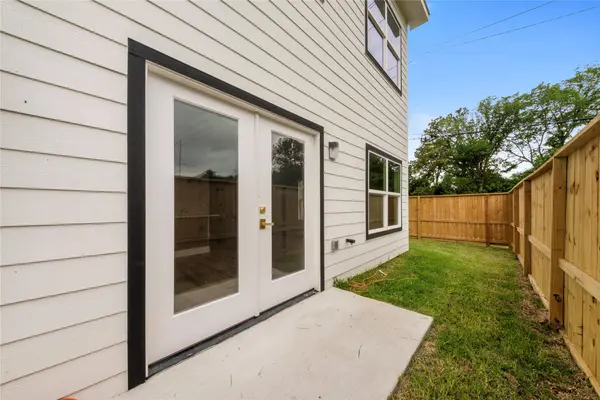 7117 Springdale ST #B, Houston, TX 77028