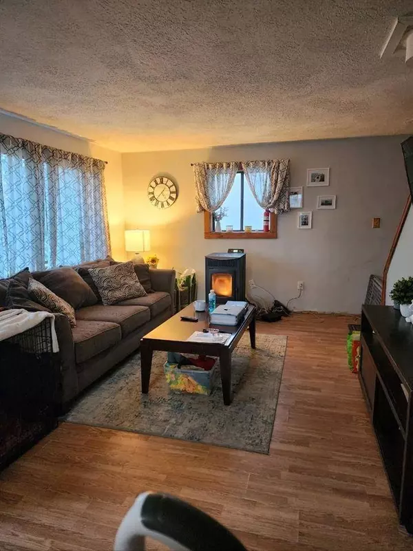 184 Rebecca LN, Conway, NH 03813