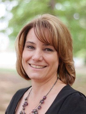 Picture of Jen Updegraft.