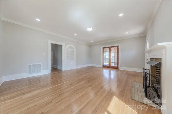 410 E Arch ST, Lancaster, SC 29720