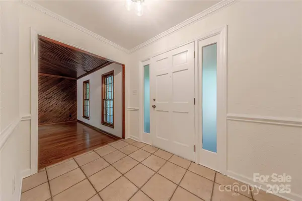 2310 Vestry PL, Charlotte, NC 28270
