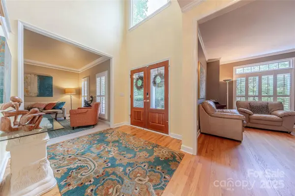 3318 Providence Hills DR, Matthews, NC 28105