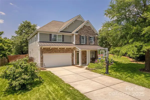 516 Fair Oaks DR, Fort Mill, SC 29708
