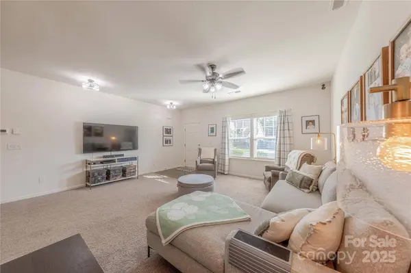 4113 Bent Green LN, Monroe, NC 28112