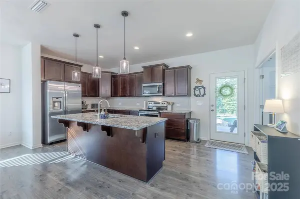 4113 Bent Green LN, Monroe, NC 28112