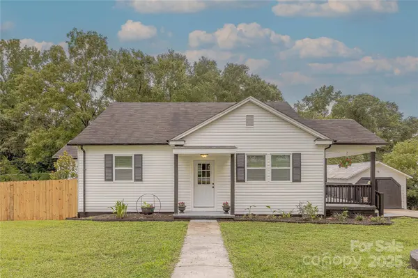 1334 Williams Estate DR, Lancaster, SC 29720